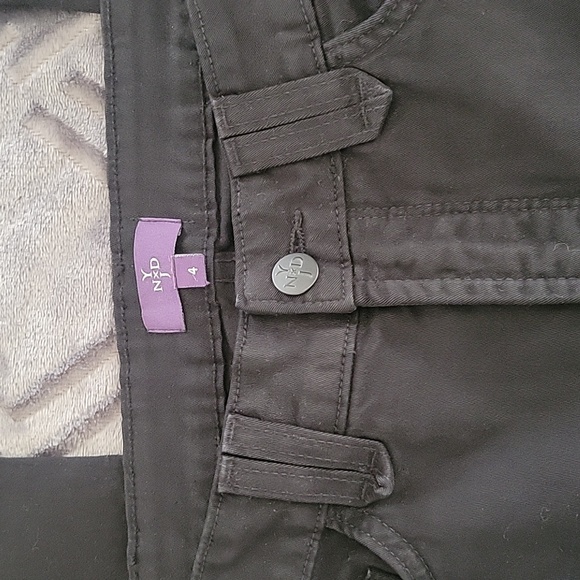 WOMEN'S NYDJ SIZE 4 BLACK PANTS MADE IN AMERICA 🇺🇸 - Picture 7 of 8